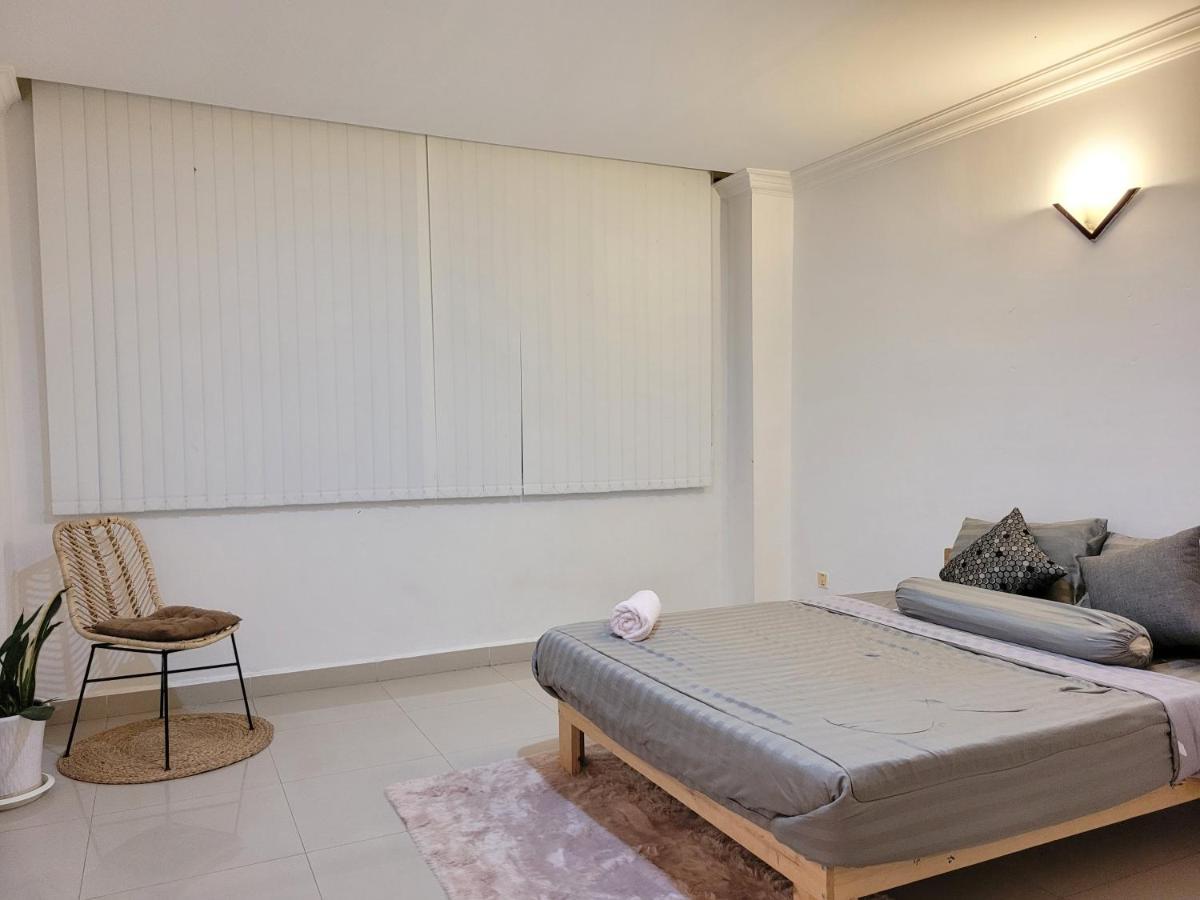 Yana House Phnom Penh酒店 外观 照片
